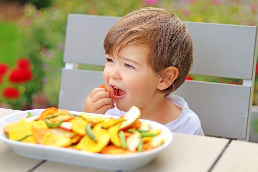 Healthy and Yummy Snacks your Toddlers Love Enjoying Eating