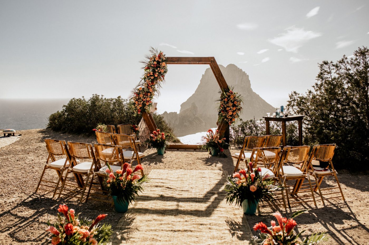 10 Fun Places to Get Married